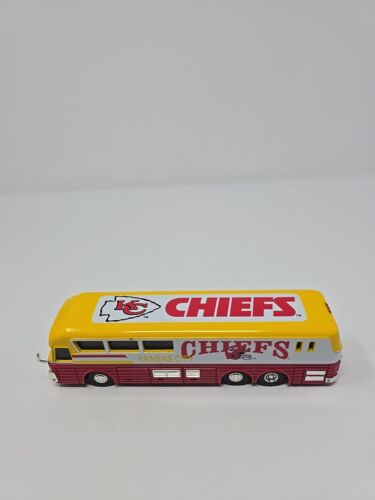 Kansas City Chiefs Motorcoach Bus im Maßstab 1:64 White Rose Collectibles 1996 - Bild 3 von 9