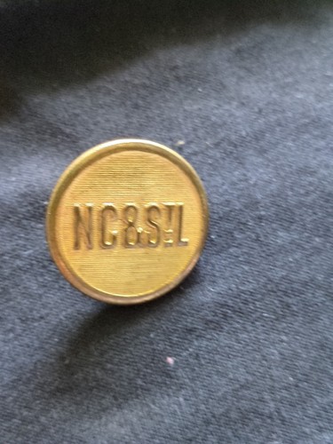 Bb NASHVILLE CHATTANOOGA + St LOUIS Railway UNIFORM BUTTON N C & St L Mediumgilt