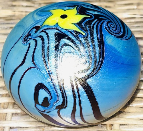 Vtg Lundberg Studios artist Mark Cantor 1974 Signed Glass Art Paperweight Swirl - Picture 7 of 11