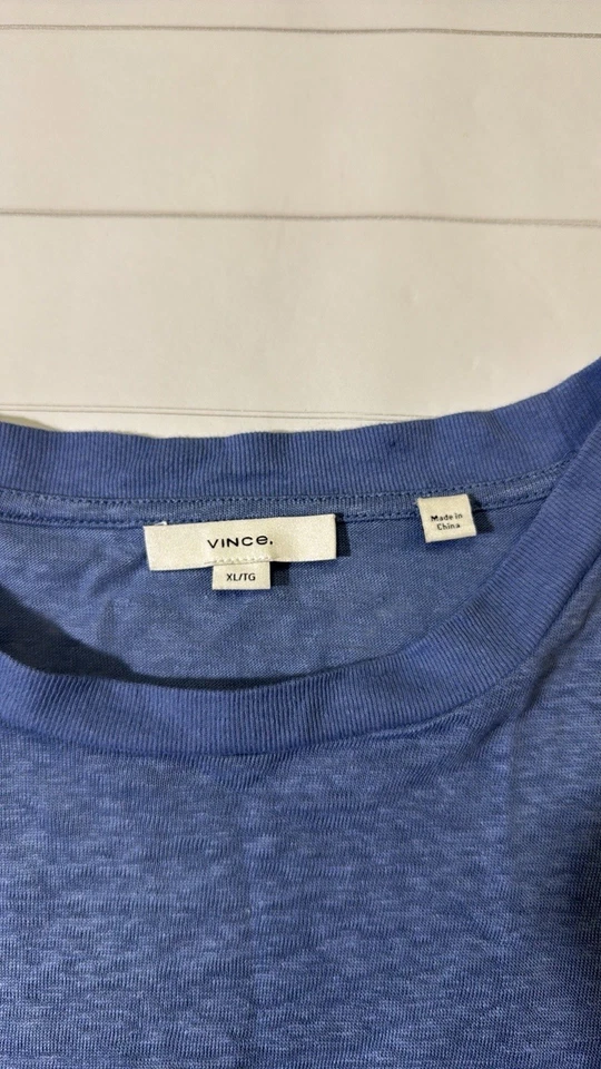 Camiseta Vince feminina XL azul claro linho mistura viscose gola redonda manga curta em excelente estado usado - Imagem 2 de 4