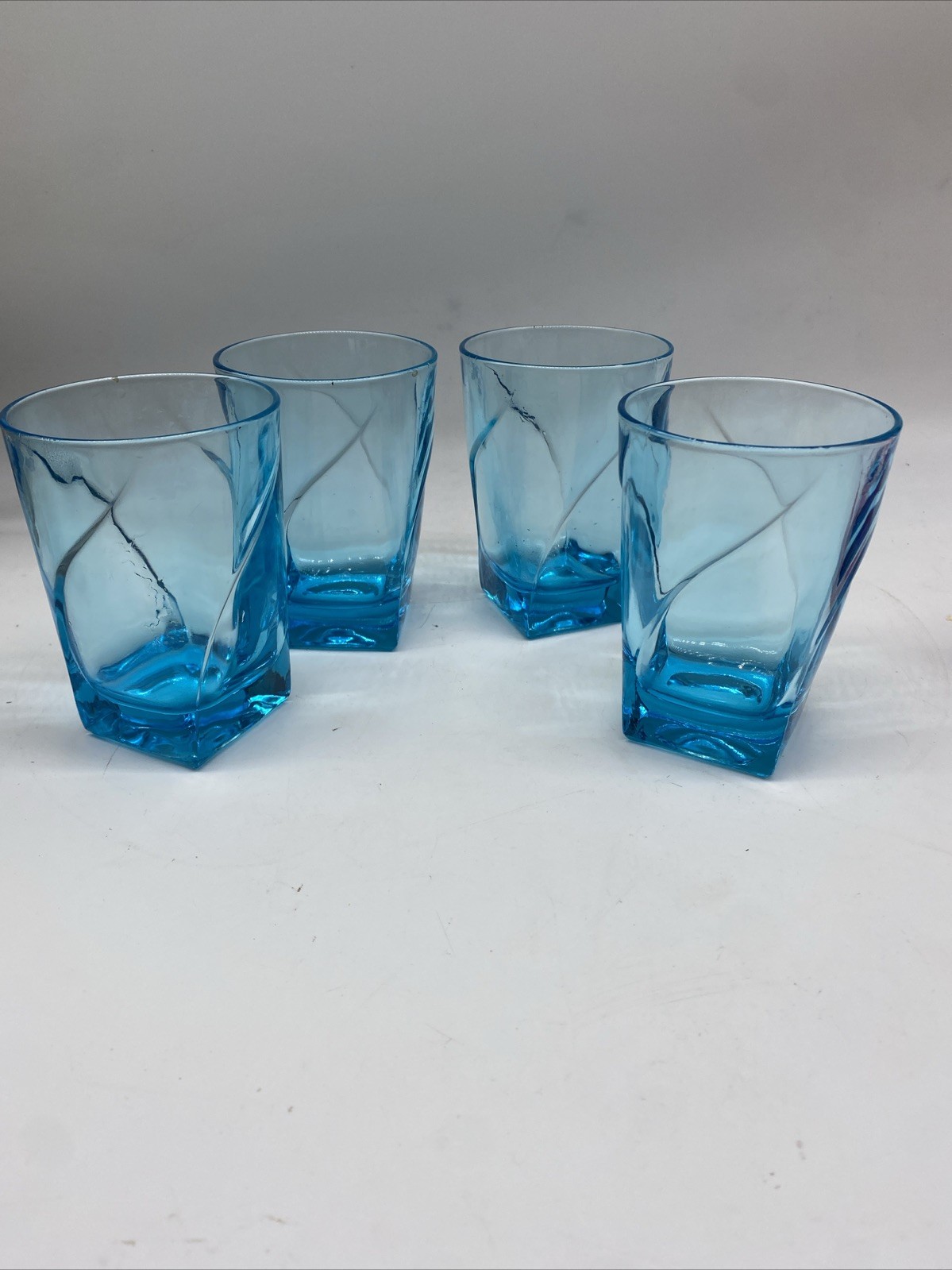 Hazel Atlas Capri Swirl Turquoise Glasses 4 1/4 Inch 8 Oz Set 4