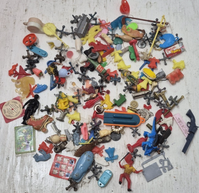 Lot of Vintage Vending Machine Gumball Toys Prizes Cracker Jacks