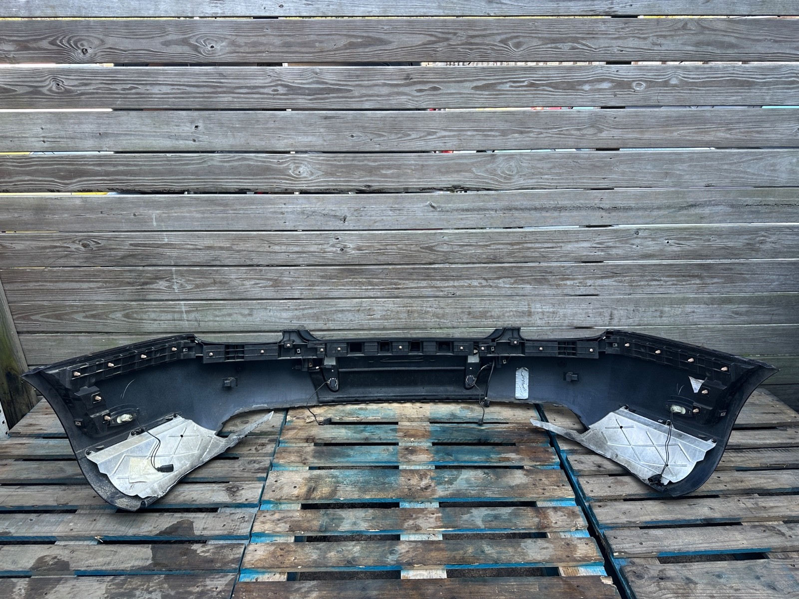 2003-2010 BENTLEY CONTINENTAL GT GTC  REAR BUMPER COVER W/ PARK SENSORS ASSEMBLY