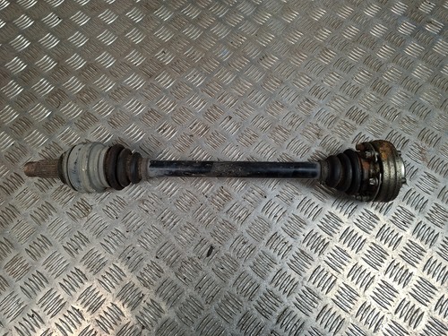 BMW X1 E84 Hinterer linker Antriebsstrang 4608771 2.0 Benzin 179kw 33099226