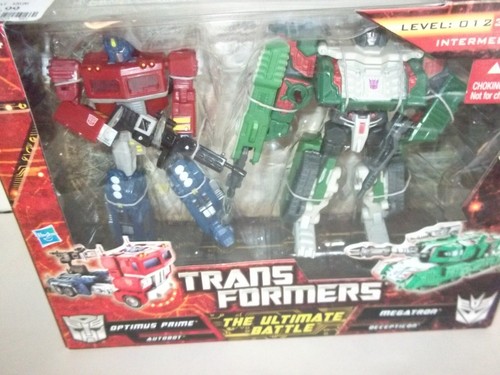 ✰ Transformers Generations The Ultimate Battle Optimus Prime v.s. Megatron MISB - Picture 6 of 6