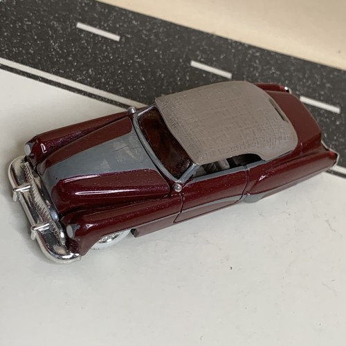 CUSTOM Racing Champions Mint 1949 Buick Roadmaster Riviera Dark Red w/Brown Roof - Picture 14 of 15