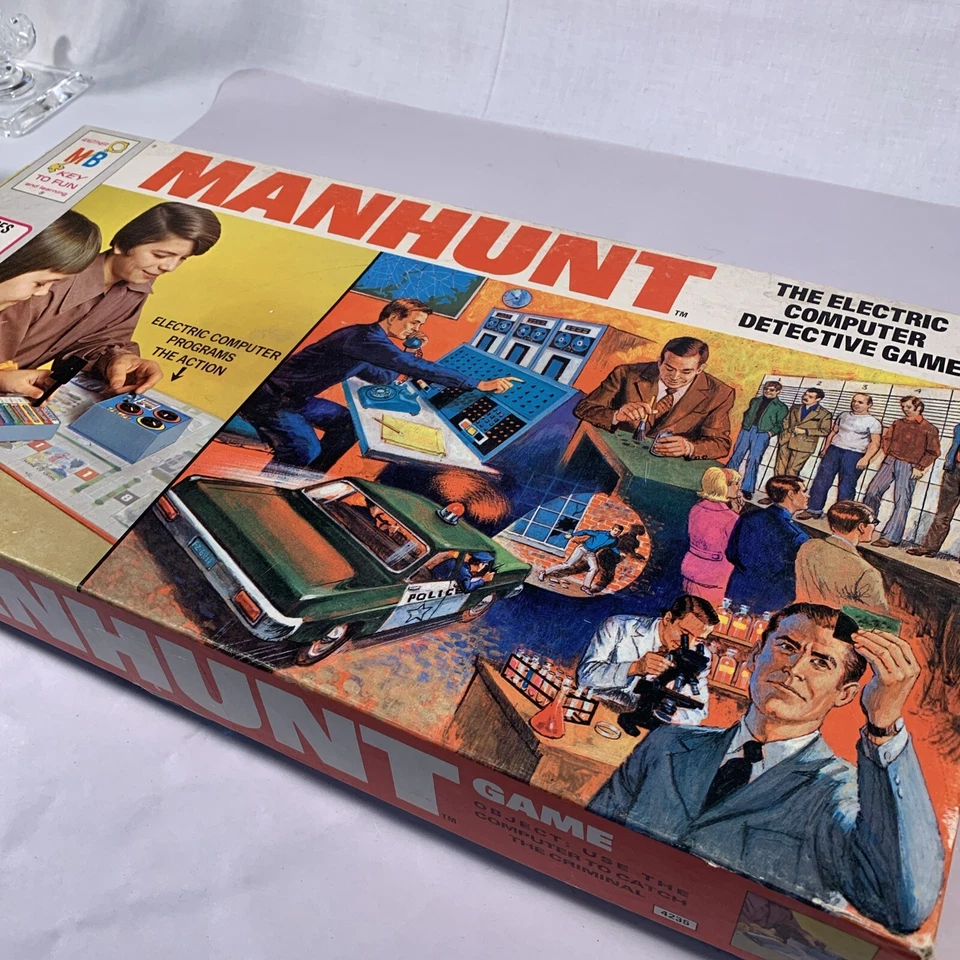 Vintage Manhunt Computer Detective Board Game by Milton Bradley Complete - 1972 - Image 2 of 4