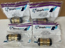 LOT OF 4 Sharkbite UXL0141 Push-To-Connect Br...