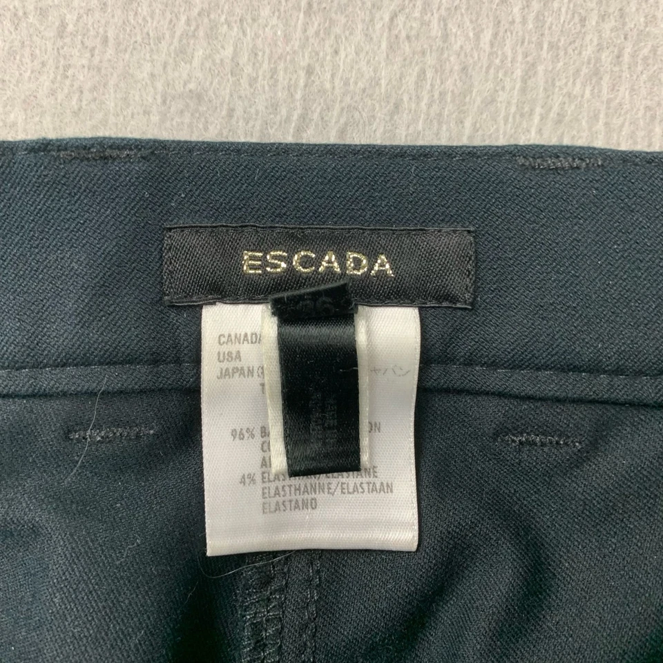 Pantalones de mezclilla para mujer Escada 36 azul frente plano pierna recta Foto 2 de 4