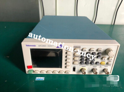 Tektronix AFG2021 20 MHz, 1 Ch, 250 MS/s, Arbitrary/Function Generator