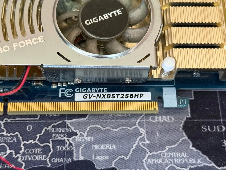 GeForce 8500 GT 256MB GDDR3 PCI Express Video Card GV-NX85T256HP - Image 2 of 4