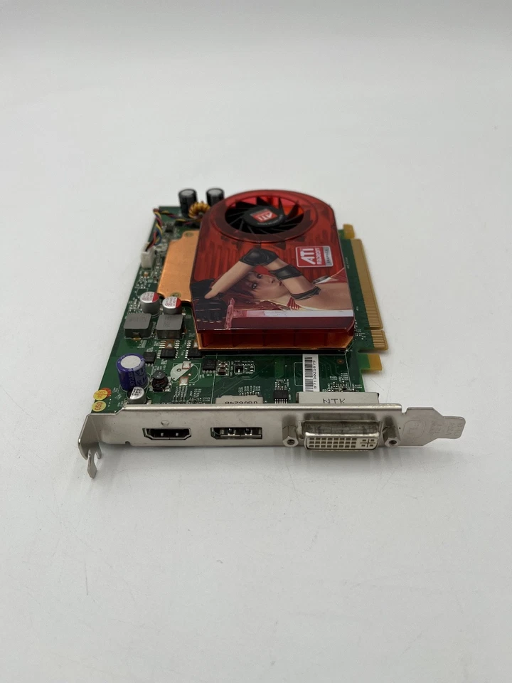 ATI Radeon HD Graphics Card  ATI-102-B38201(B) D33A27 - Image 2 of 4