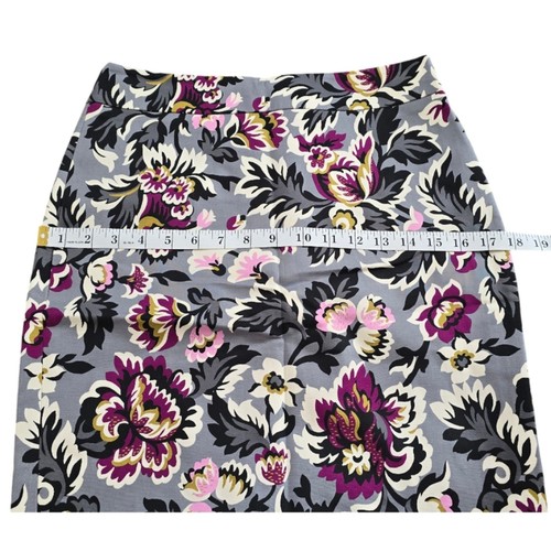 Ann Taylor Academia Grey and Purple Floral Pencil Straight Skirt Size 0 - Bild 6 von 9