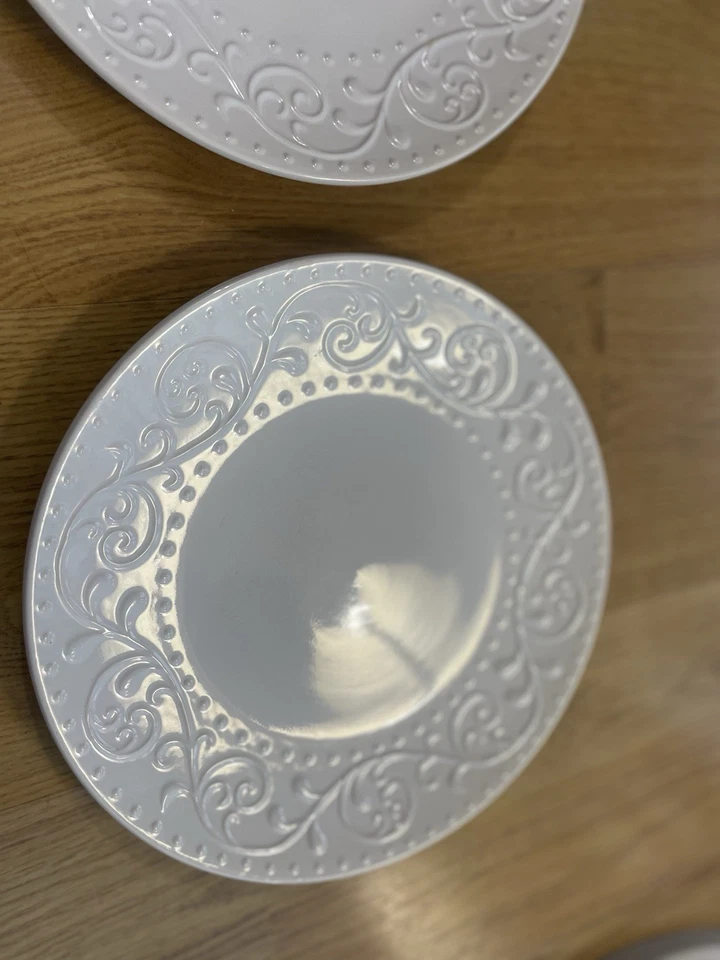 (2) Dover & York 11” White Embossed Scroll And Dot Rim Dinner Plates - Image 3 of 4