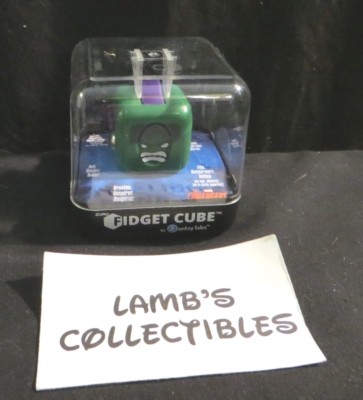 Zuru fidget cube Marvel Avengers Super Hero Hulk by Antsy Labs