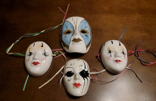 LOTE de 4 mascarillas de cerámica de porcelana Mardi Gras - Imagen 1 de 12