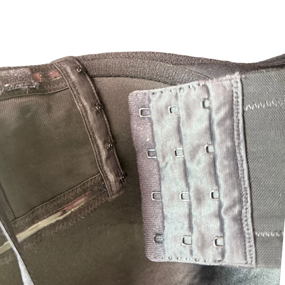 Torrid Curve 42DDD Push Up Strapless Bra Leopard Print Black Underwire Padded - Image 4 of 4