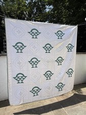 Vintage Handmade c1940 s Green Basket Quatefoil Quilt 79 X 81