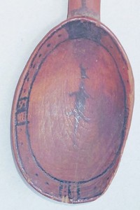 19th C. Northwest Coast Yup'ik spoon with the figure of a serpent in bowl