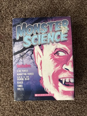 RARE BRAND NEW SEALED 2012 SCHOLASTIC MONSTER SCIENCE KIT WITH BOOK - FUN 4 KIDS