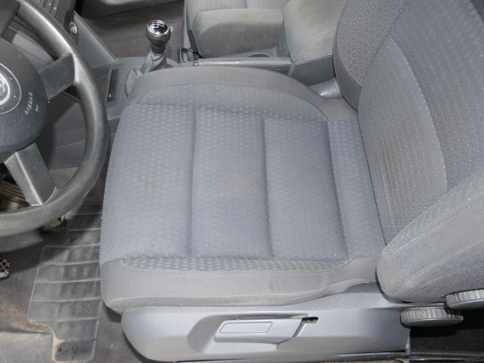 VW Touran 1T3 1T Sitz vorne links Fahrersitz Höhenverstellbar - Bild 3 von 4