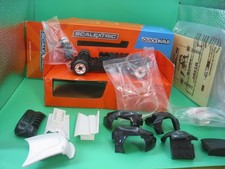 SCALEXTRIC c3709  qucik build polce car -- will build the closed version