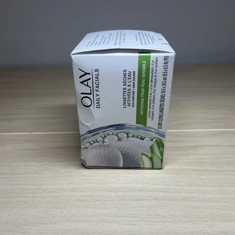 Paños faciales diarios Olay activados por agua limpiador sensible 33 unidades  Foto 2 de 4