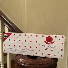 VOLOOM Let Your Hair Bloom - HAIR VOLUMIZING IRON.