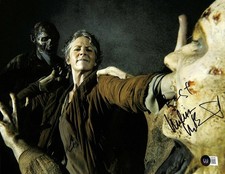 Melissa McBride Signed The Walking Dead Photo 11x14 BECKETT