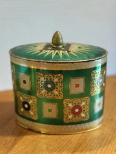 Vintage Mid Century Decorative Metal Biscuit Cookie Tin w/ Lid