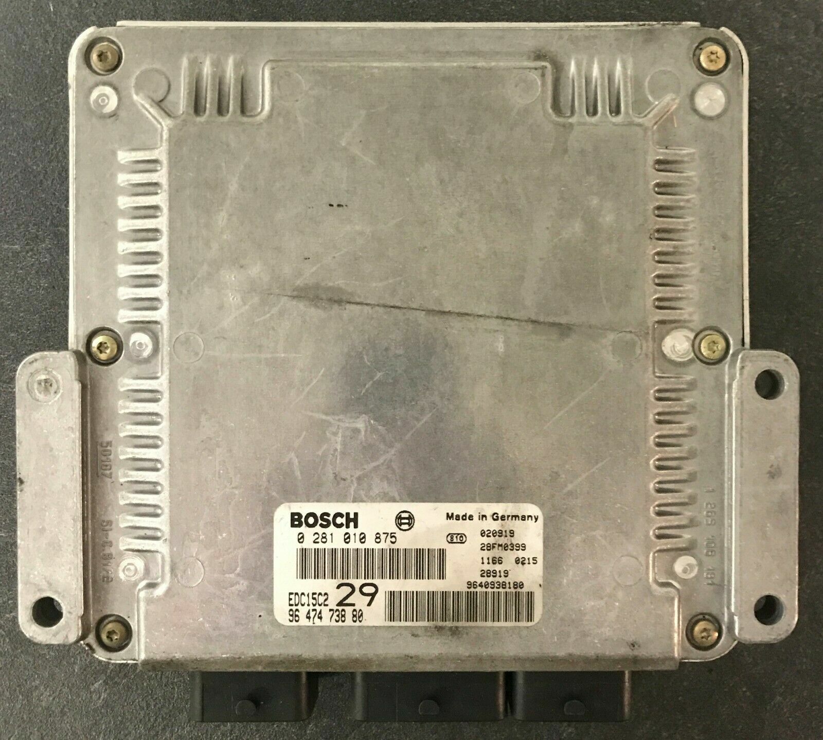 Calculateur Moteur Décodé Fiat Scudo HDI Bosch 0281010821 - EDC15C2 - Immo-off Plug & Play
