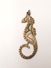 Sterling Silver w/ Abalone Shell Inlay Sea Horse Pendant 2.2g T.W