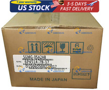 New In Box YASKAWA SGMG-05A2AB Servo Motor