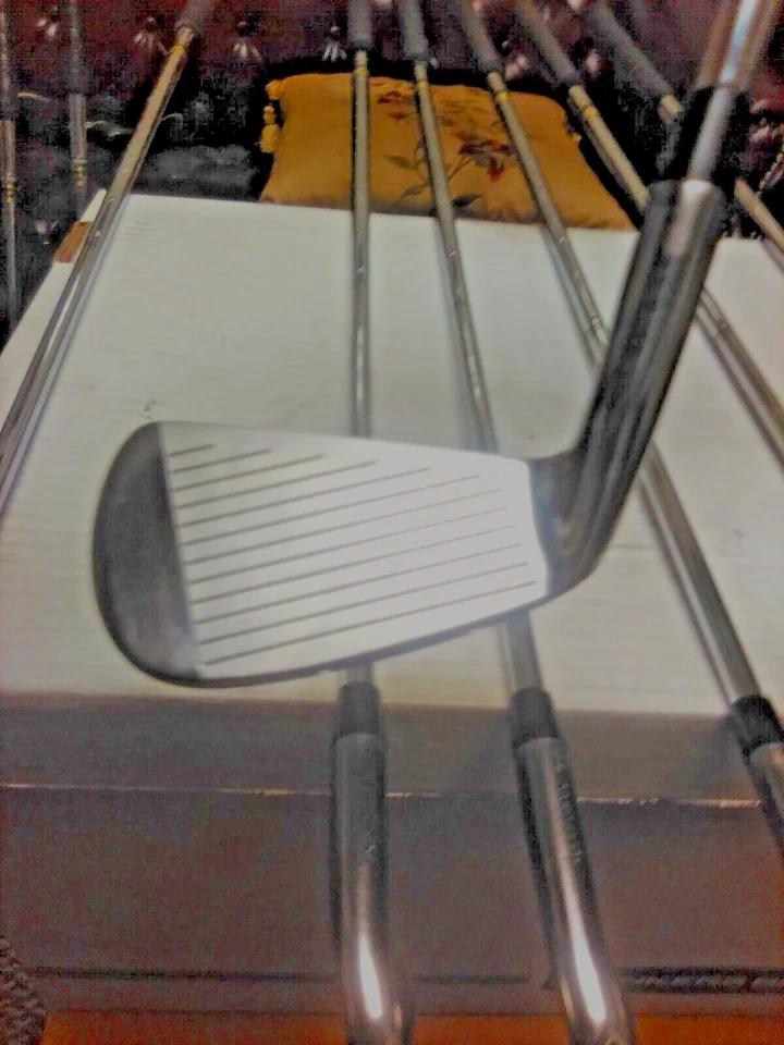 MacGregor Tourney (Miura) Forged PCB Tour 5-PW. Eixos Recoil 95 F3 R+SW. Ótimo! - Imagem 4 de 4