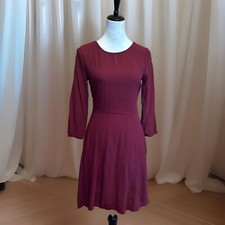 GAP Fit & Flare Dress Womens Size 0 Red Short Mini Scoop Neck Flared Long Sleeve