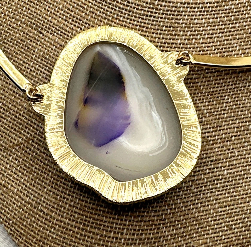 Collar Jessica Simpson Declaración Rebanada Ágata Tono Dorado Firmado Foto 4 de 4