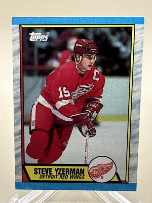 STEVE YZERMAN 1989-90 Topps #83 - NM/MT- Slight Wax Stain On Back