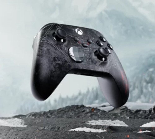 Xbox Wireless Controller The Witcher 3 10th Anniversary Special Edition PRESALE - Picture 3 of 7