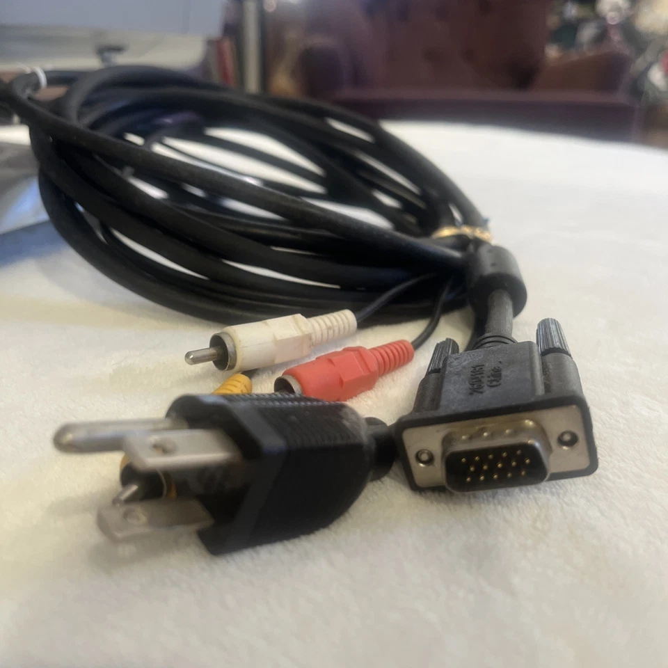 Zenith ML– 027C  15.1 Inch Flat-Panel With Base - Image 4 of 4