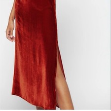 Reformation Baylee Silk Velvet Skirt Size 0
