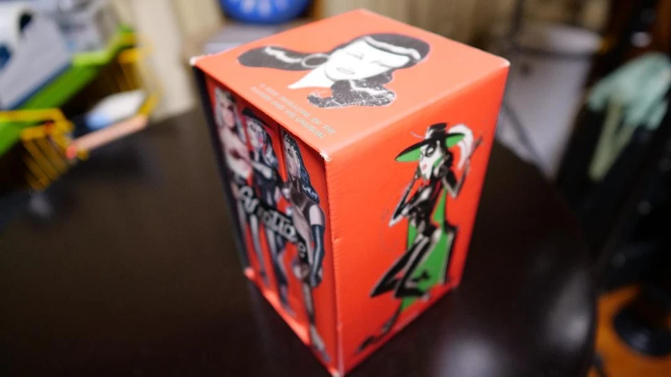 Taschen Exotique Magazine Vol. 1-3 Published in 1998 In good condition - Image 3 of 4