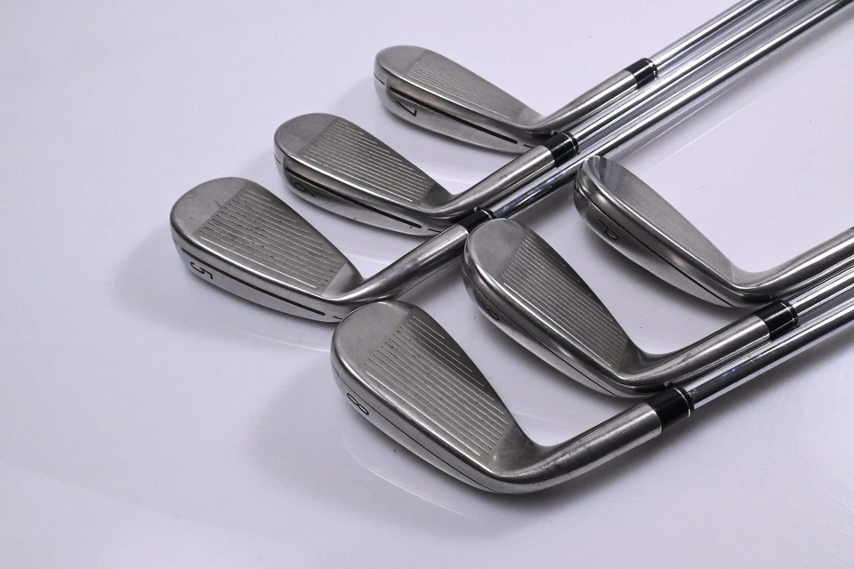Taylormade M4 Irons / 5-PW / Regular Flex KBS MAX 85 Shafts - Image 4 of 4