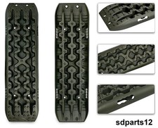 2x Anfahrhilfe Traktionsmatten 70 cm Schwarz f&uuml;r 4x4 SUV Schnee Sand Schlamm PKW