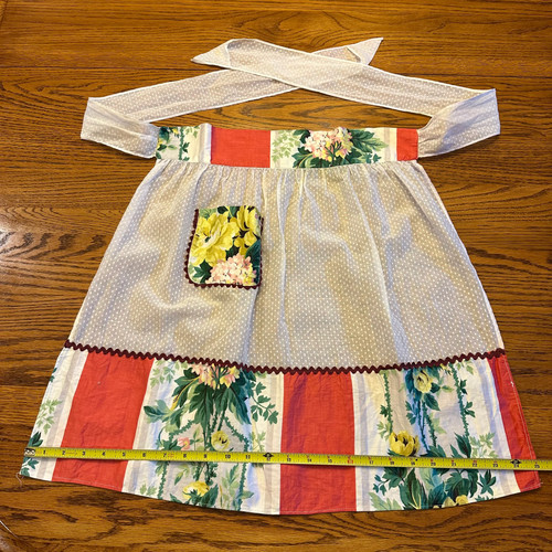Floral Sheer Hostess Apron - Picture 5 of 8