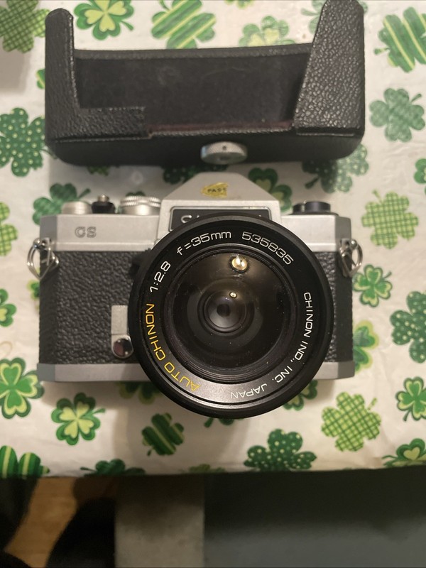 Chinon Cs 35mm Camera w/ 1:2.8 f35mm auto chinon lens tested very nice