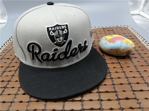Las-Vegas-Raiders-Fitted-Cap-Hat 