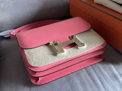 【HERMES】CONSTANCE コンスタンス スリムポーチ Rose azalea Hermès Rose Azalee Constance 24cm of Evercolor leather with