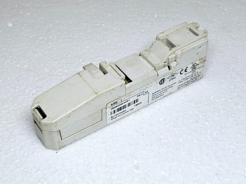 ABB 3BSE008534R1 CABLE ADAPTER BUS OUTLET BASE TB805 - Picture 2 of 9