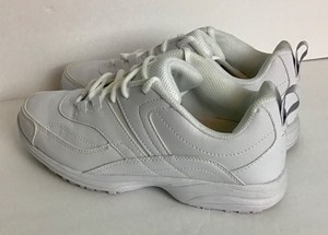 comfortable slip resistant sneakers