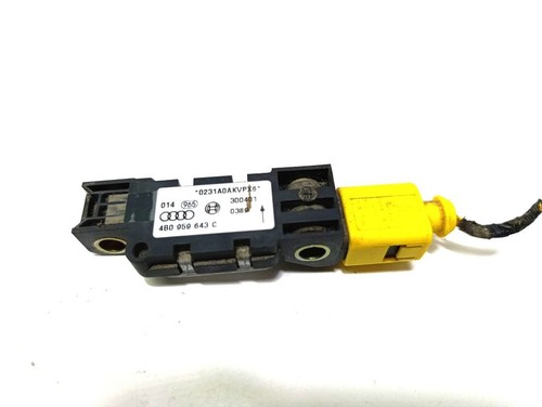 Audi A6 S6 C5 4B 2001 Vorne links Airbagsensor Crashsensor Drucksensor UST99079